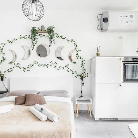 Eden House Sansiro-Duomo Netflix & Design-3
